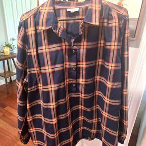 Loft babydoll blouse navy plaid XXL button cuff 0682